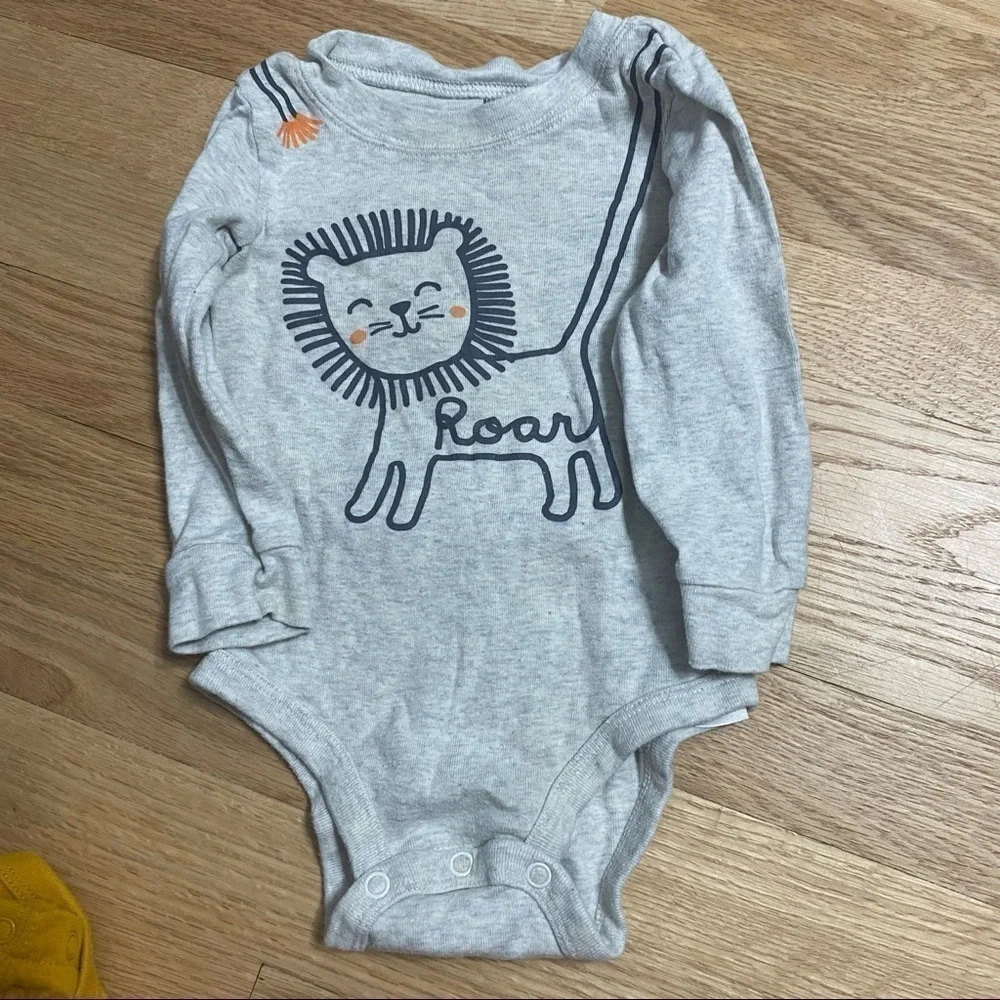 18 mos Long Sleeve Shirt Onesie Bundle Carter’s Garanimals Koala MVP